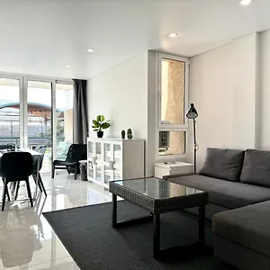 https://las-vinas-apartment.tenerifehoteles.net